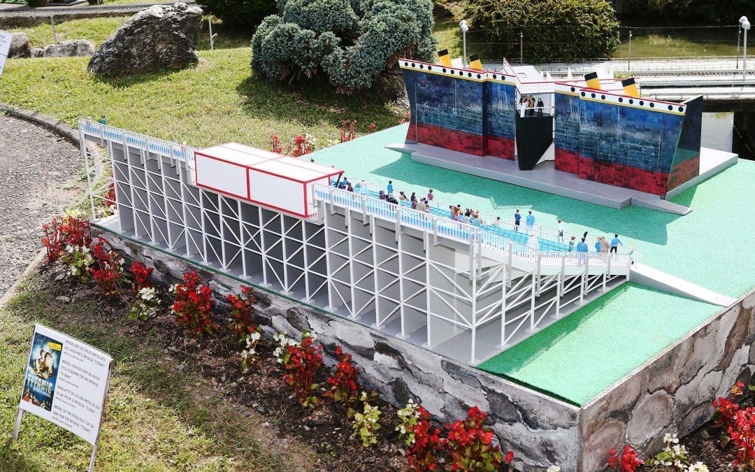 NEUE MINIATUR TITANIC