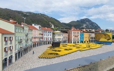 Piazza Grande und Großleinwand des Locarno Festivals an der Swissminiatur