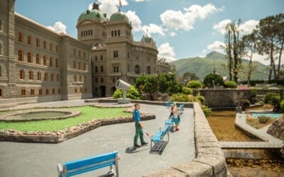 Una panchina per tutta la Svizzera – alla Swissminiatur